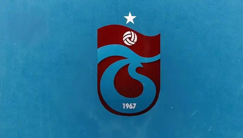 Trabzonspor’da beklenen transfer gerçekleşti! 4 yıllık imza…